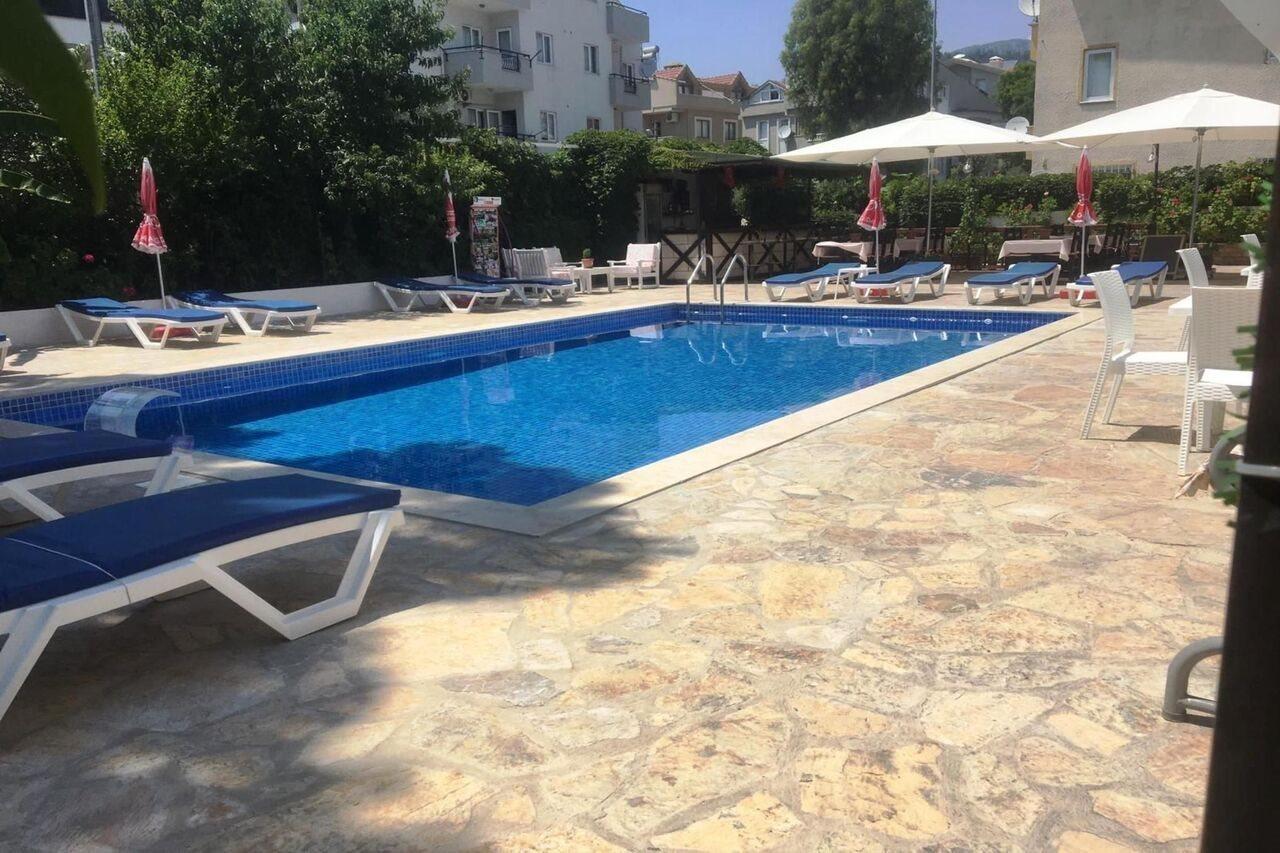 Uenver Hotel Adana Esterno foto