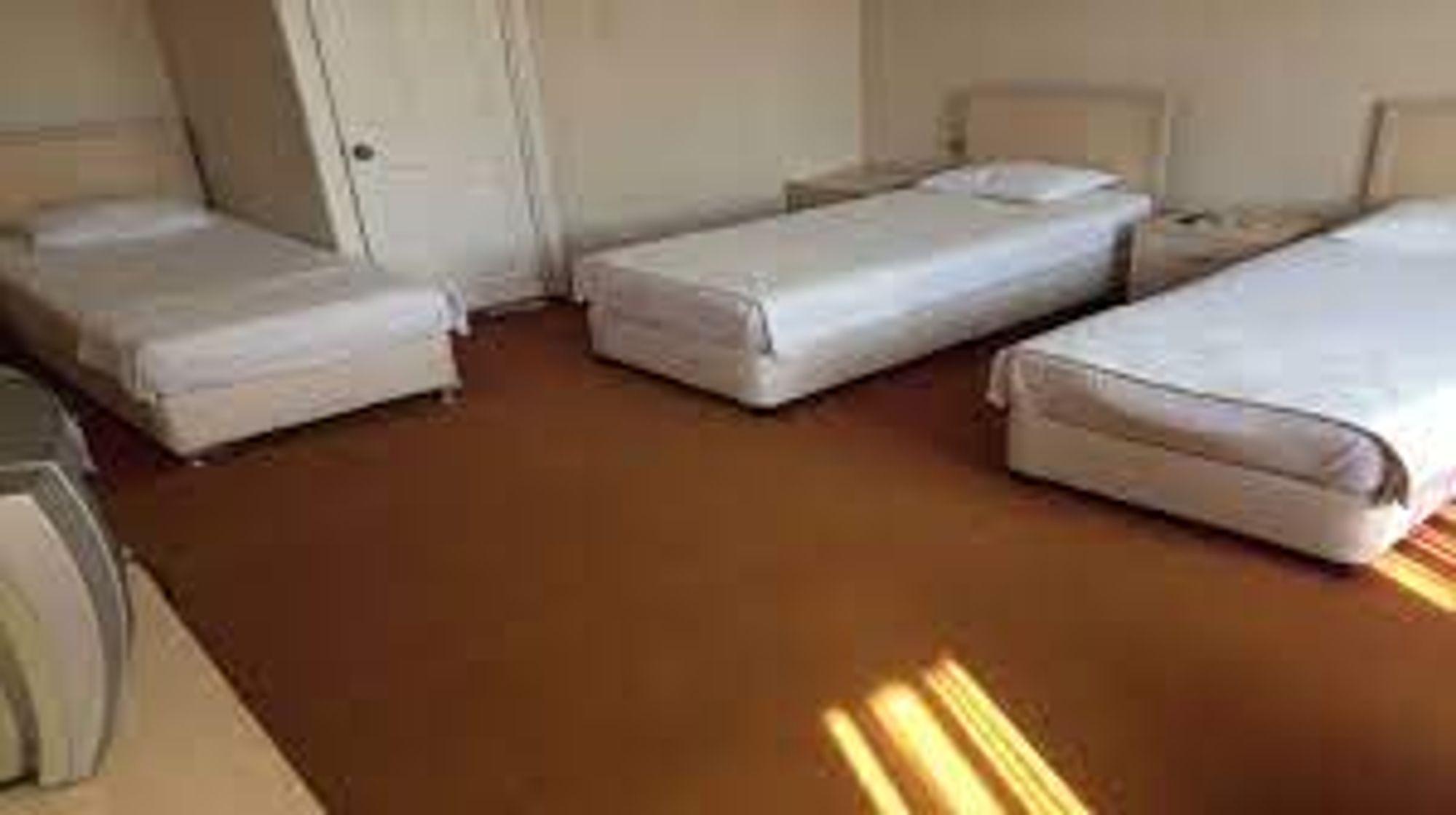 Uenver Hotel Adana Esterno foto