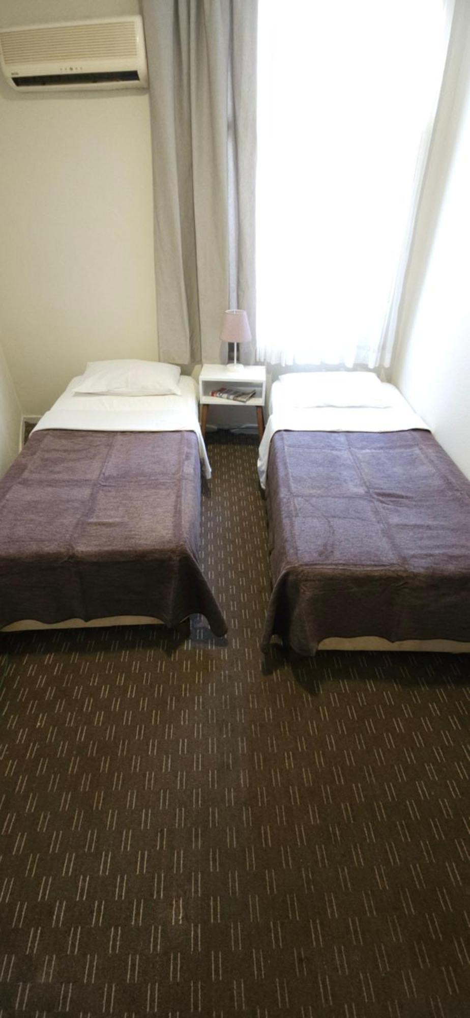 Uenver Hotel Adana Esterno foto